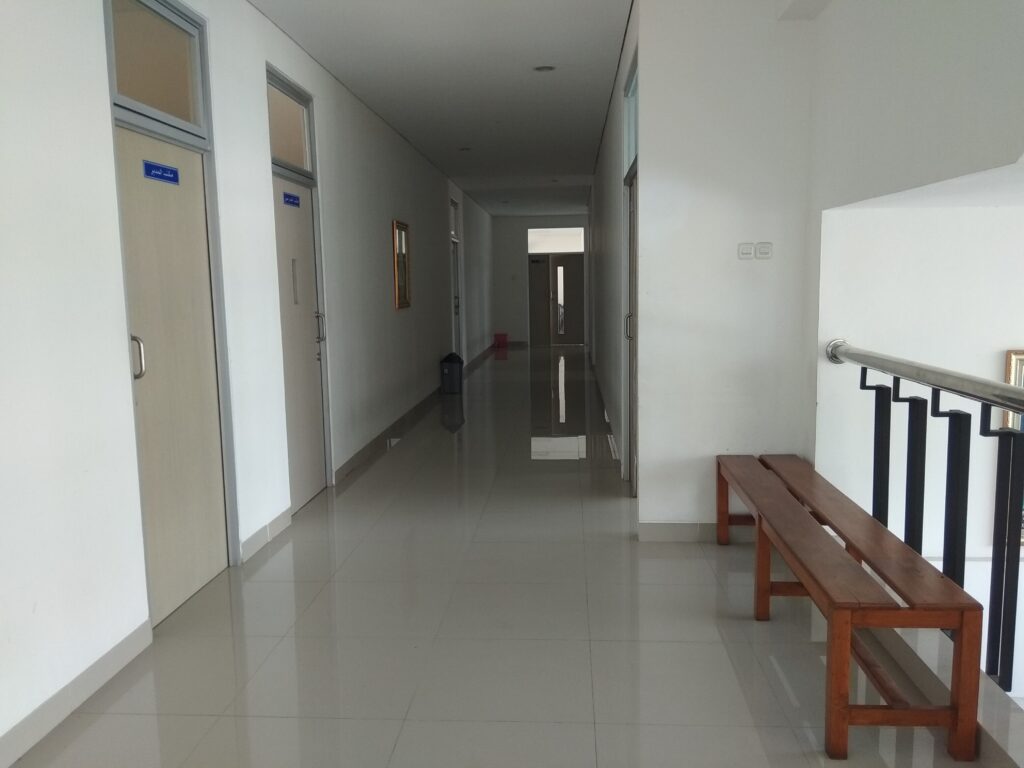 lorong kelas